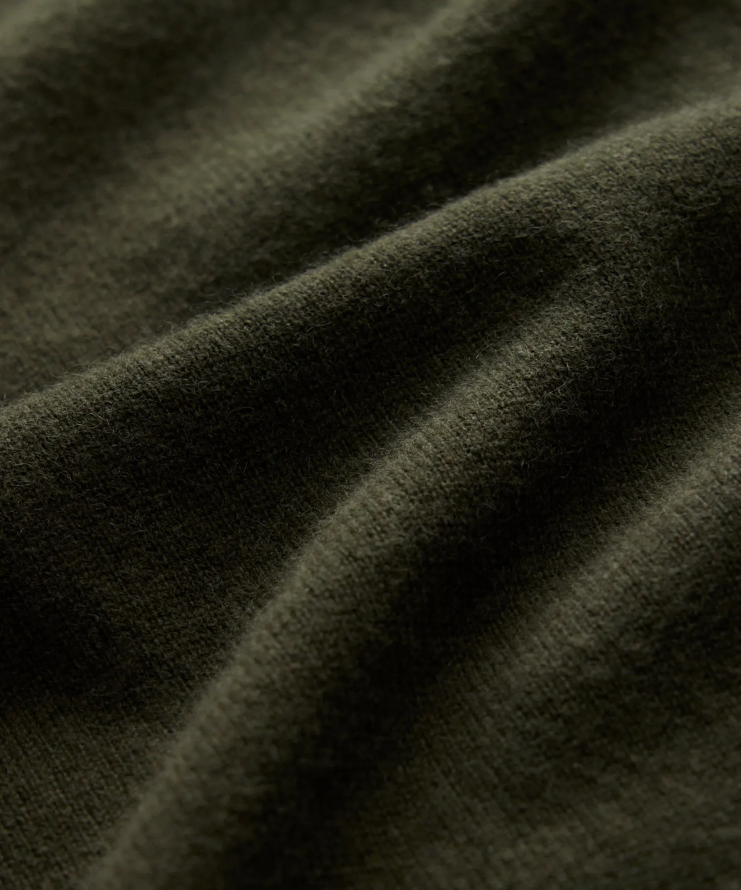 Cashmere Crewneck in Snyder Olive