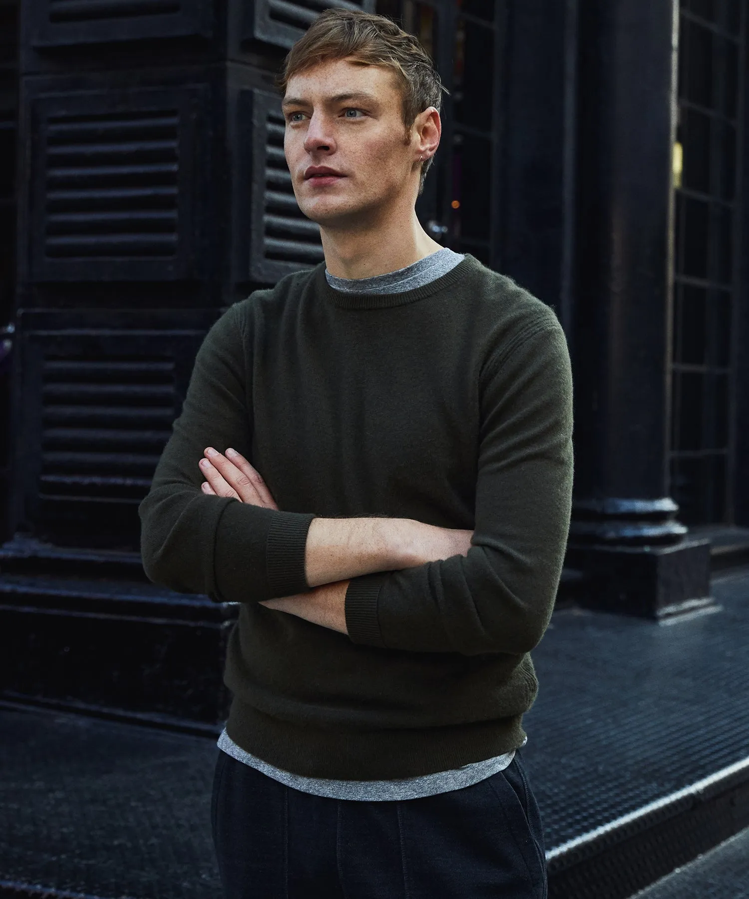 Cashmere Crewneck in Snyder Olive