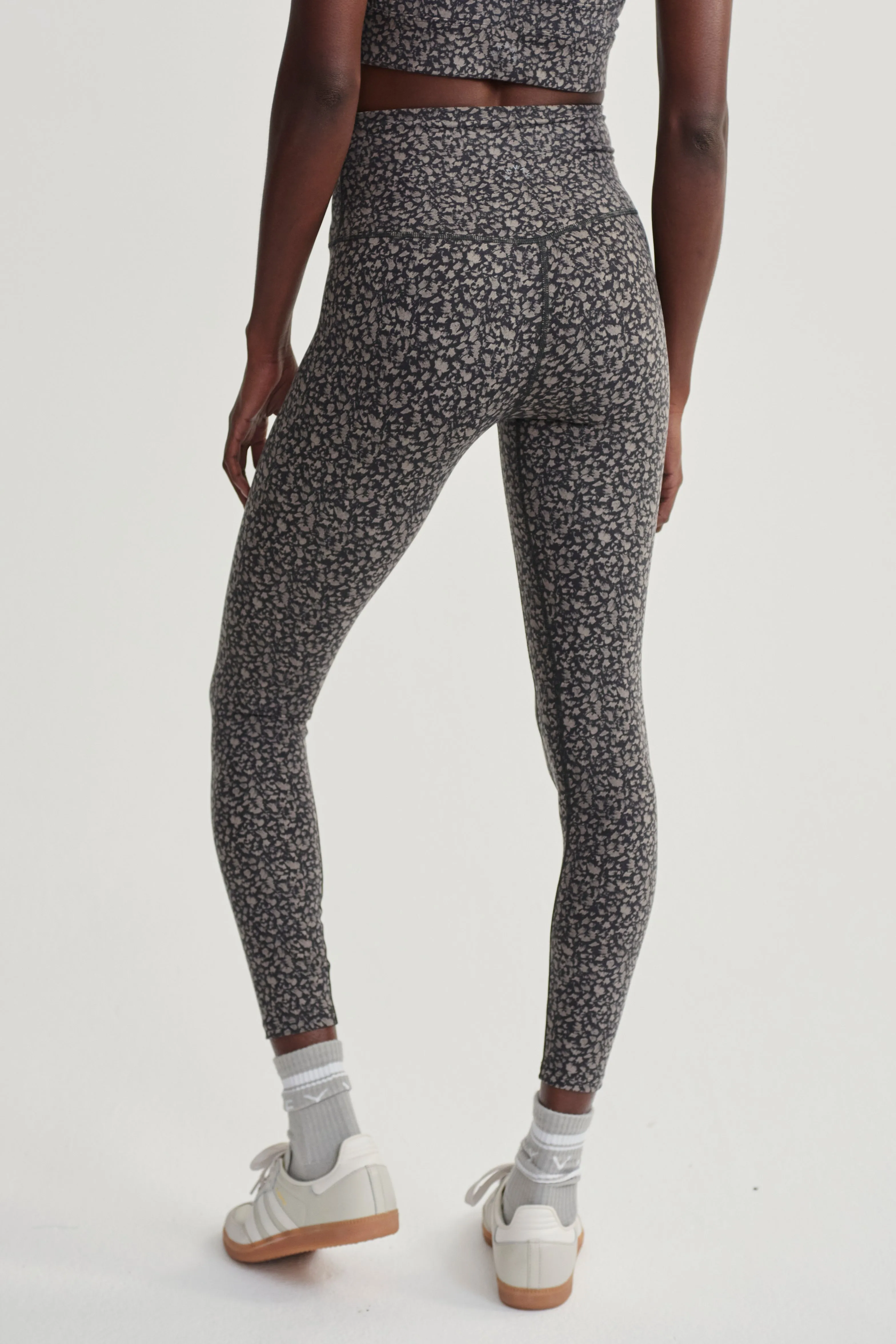 MOVE LEGGING TWILIGHT FEATHER