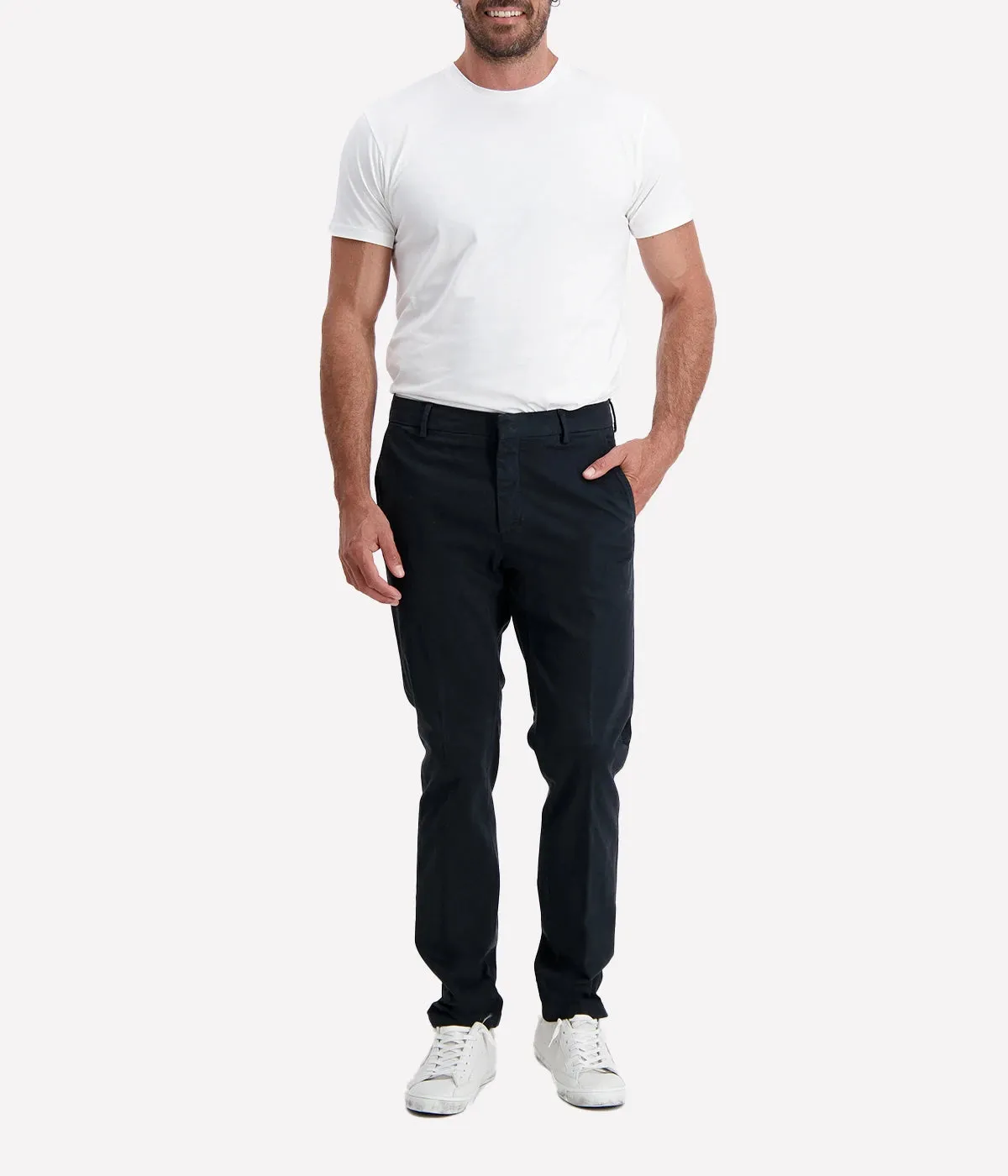 New Chino Pants in Black