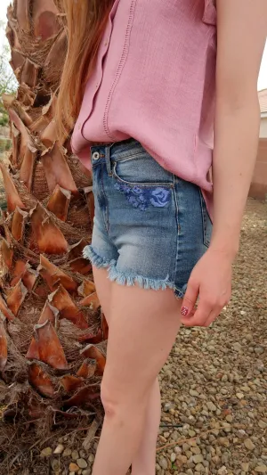 Pa'ia Embroidered cut-offs